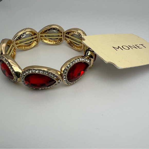 Monet Red Crystal Faceted Tear Drop With Clear Rhinestones Stretch Bracelet NWT - Picture 1 of 3